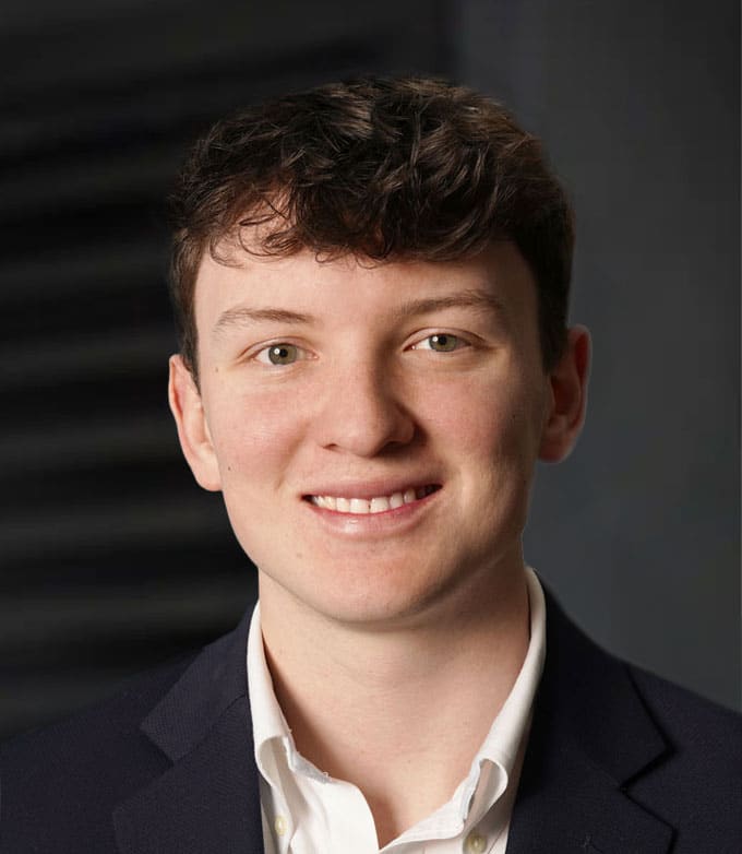 Charlie Rossman headshot